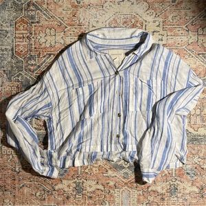 Long sleeve crop top